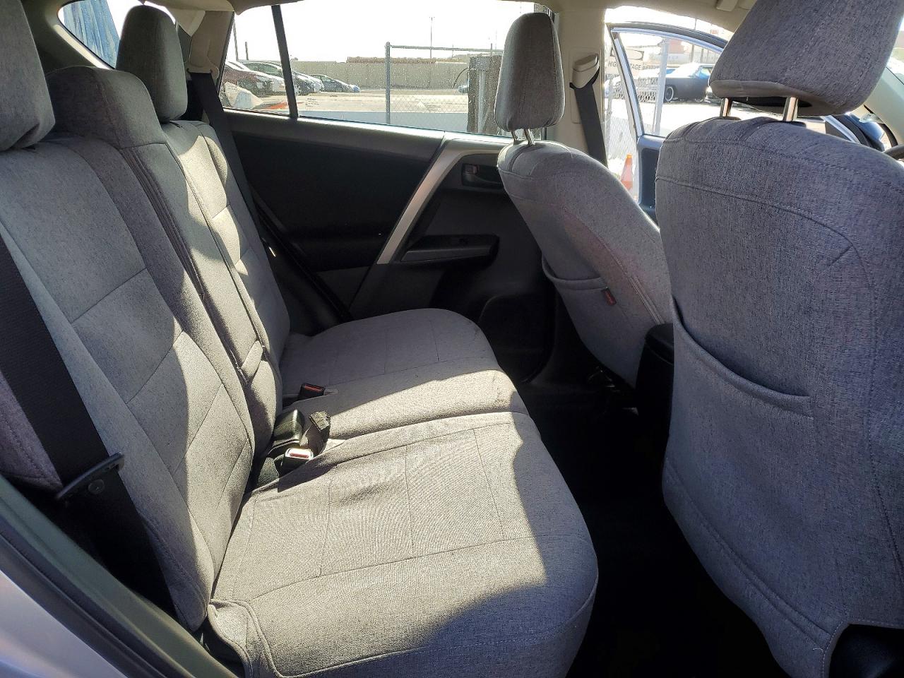 Toyota RAV4 Le
