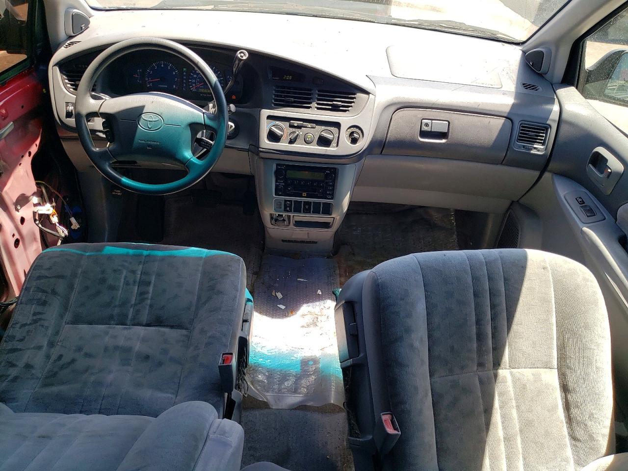 Toyota Sienna Le