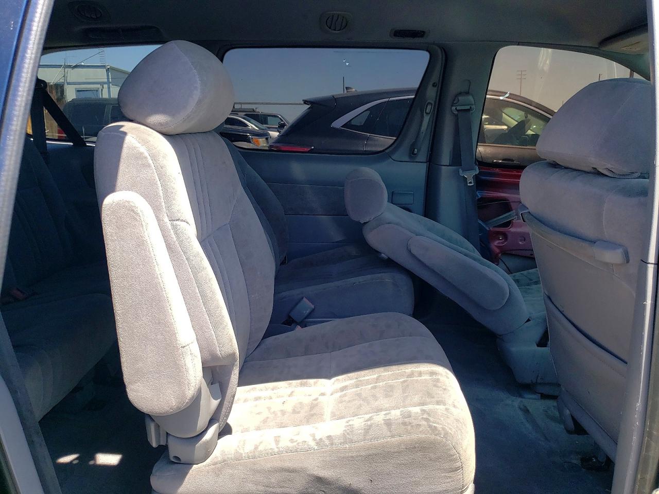 Toyota Sienna Le