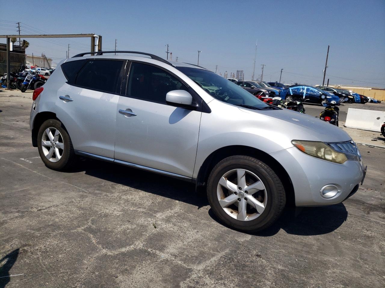 Nissan Murano S