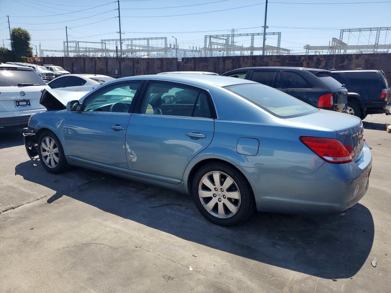 Toyota Avalon Xls