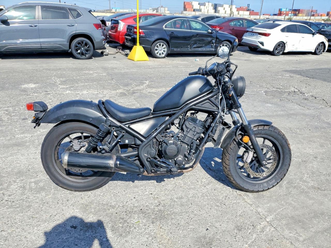 Salvage Honda Cm Cycle Image