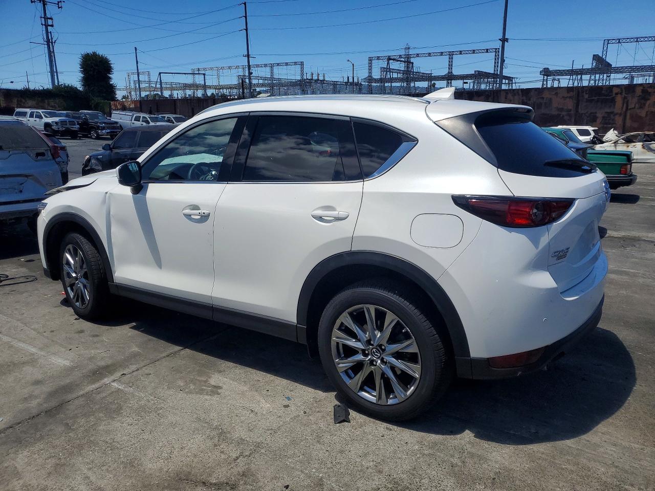 Mazda Cx Signature