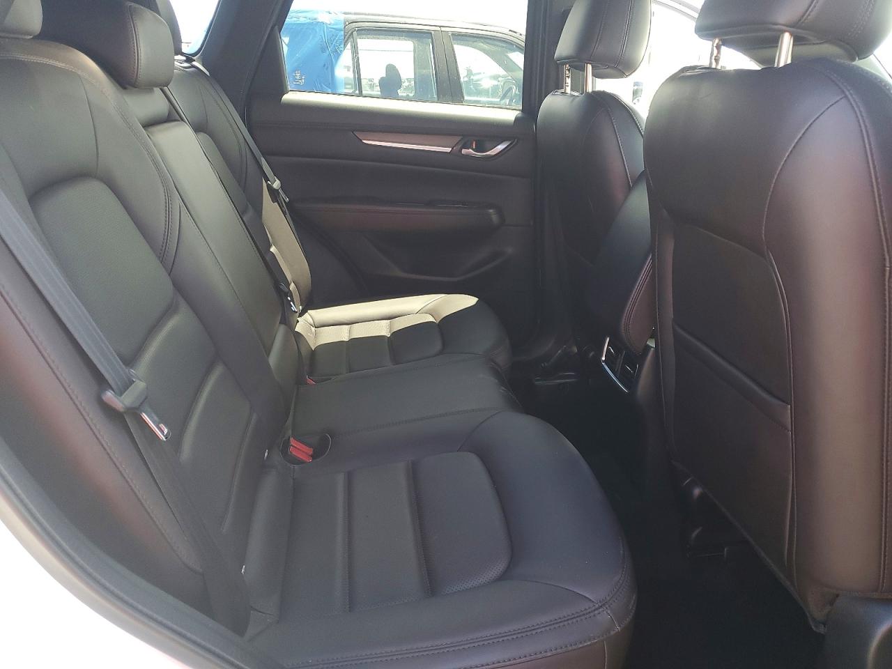 Mazda Cx Signature