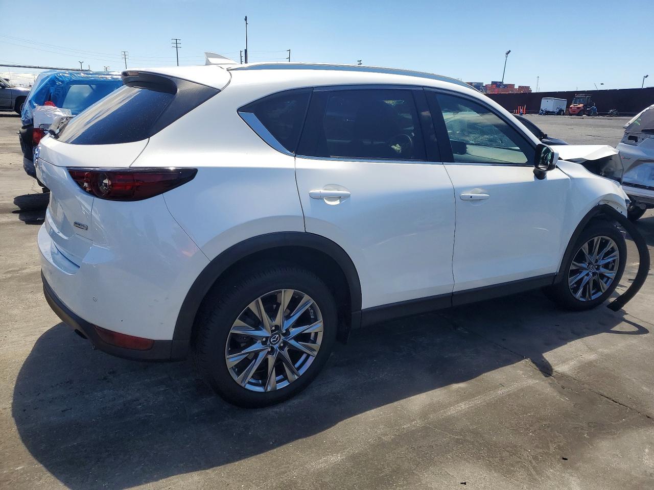 Mazda Cx Signature