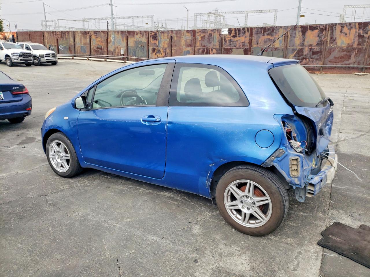 Toyota Yaris Base