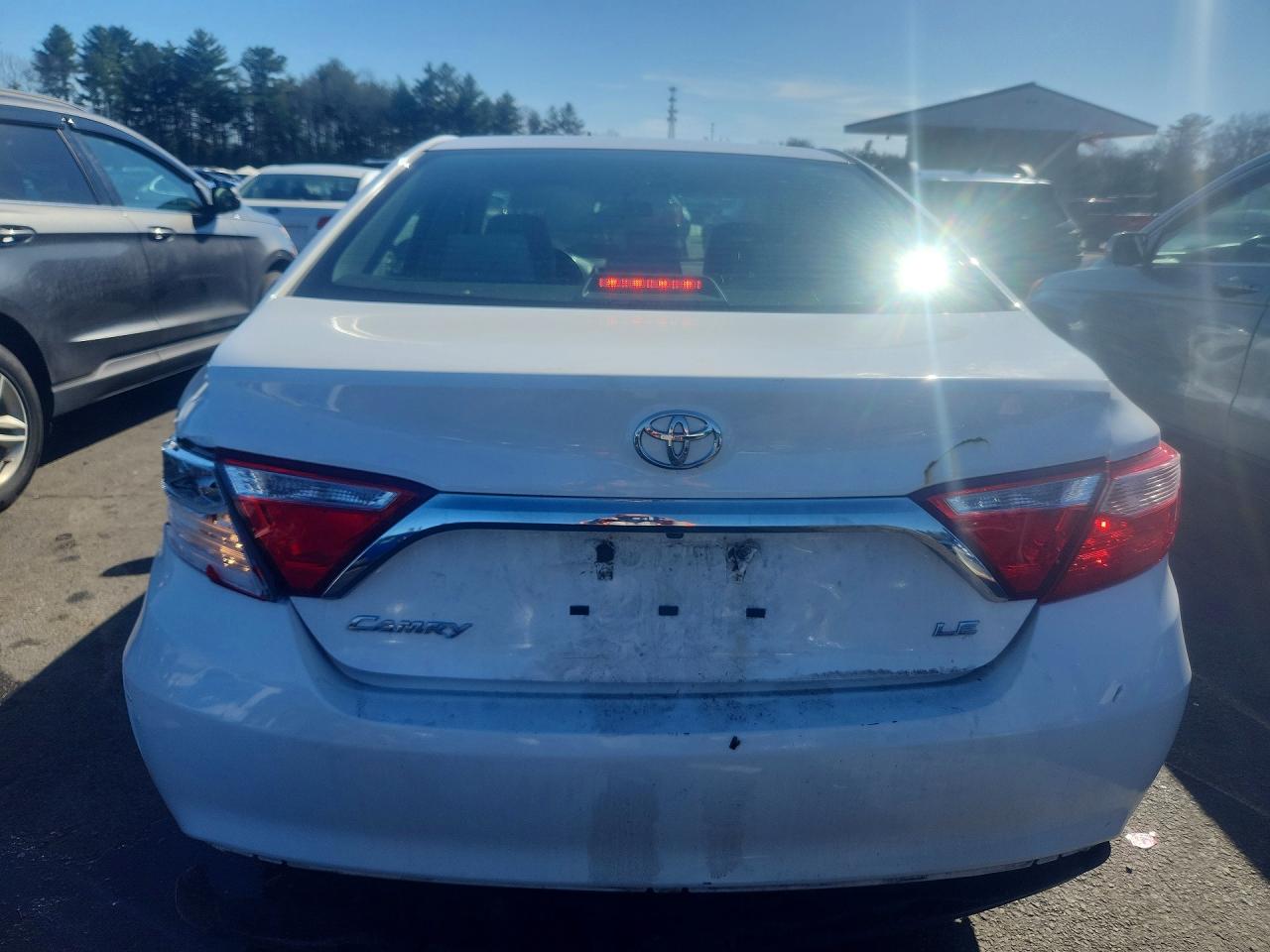 Toyota Camry Le