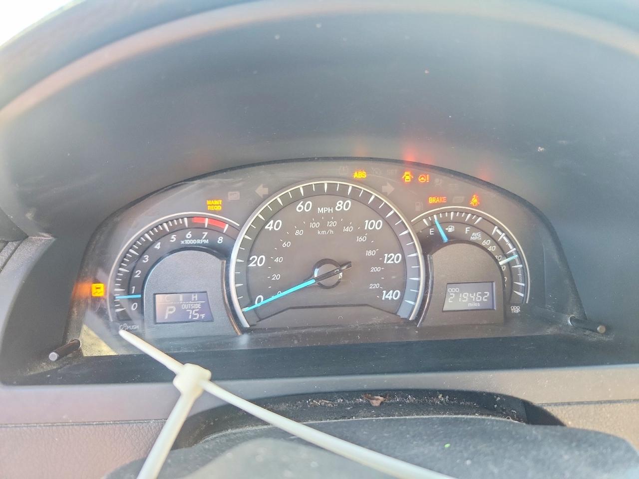 Toyota Camry Le
