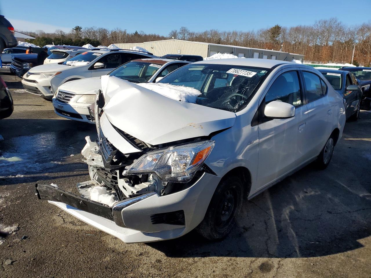 Salvage Mitsubishi Mirage Image