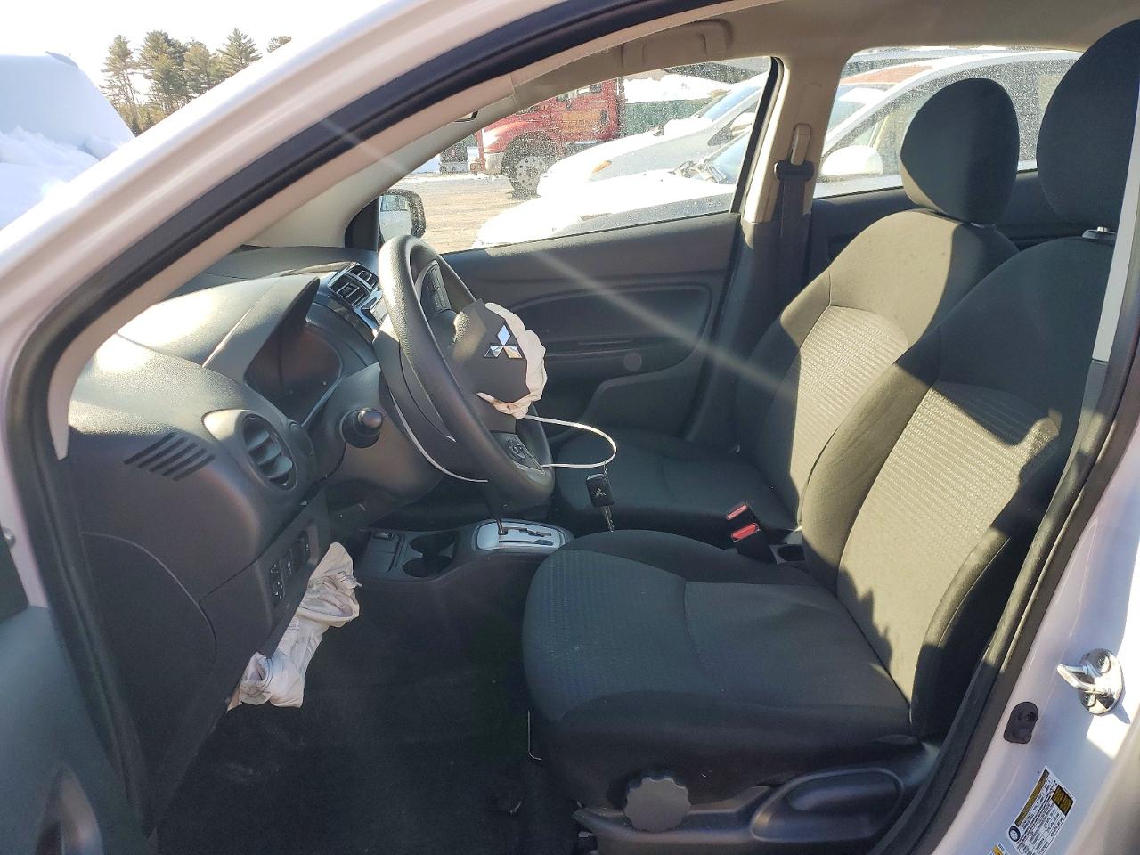 Mitsubishi Mirage G4 Es