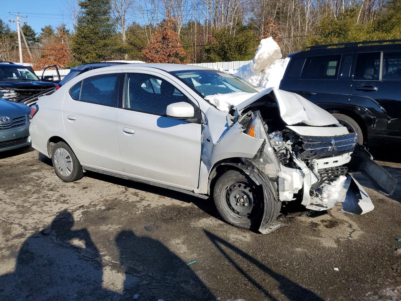 Mitsubishi Mirage G4 Es