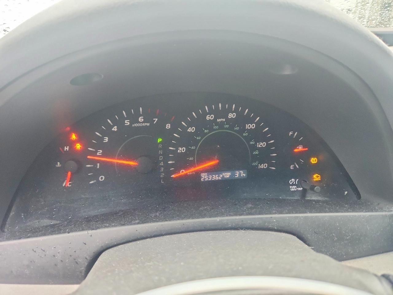 Toyota Camry Le