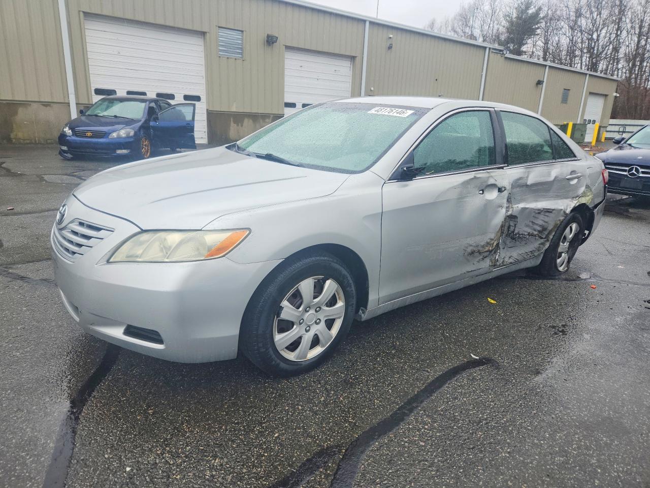 Salvage Toyota Camry Image