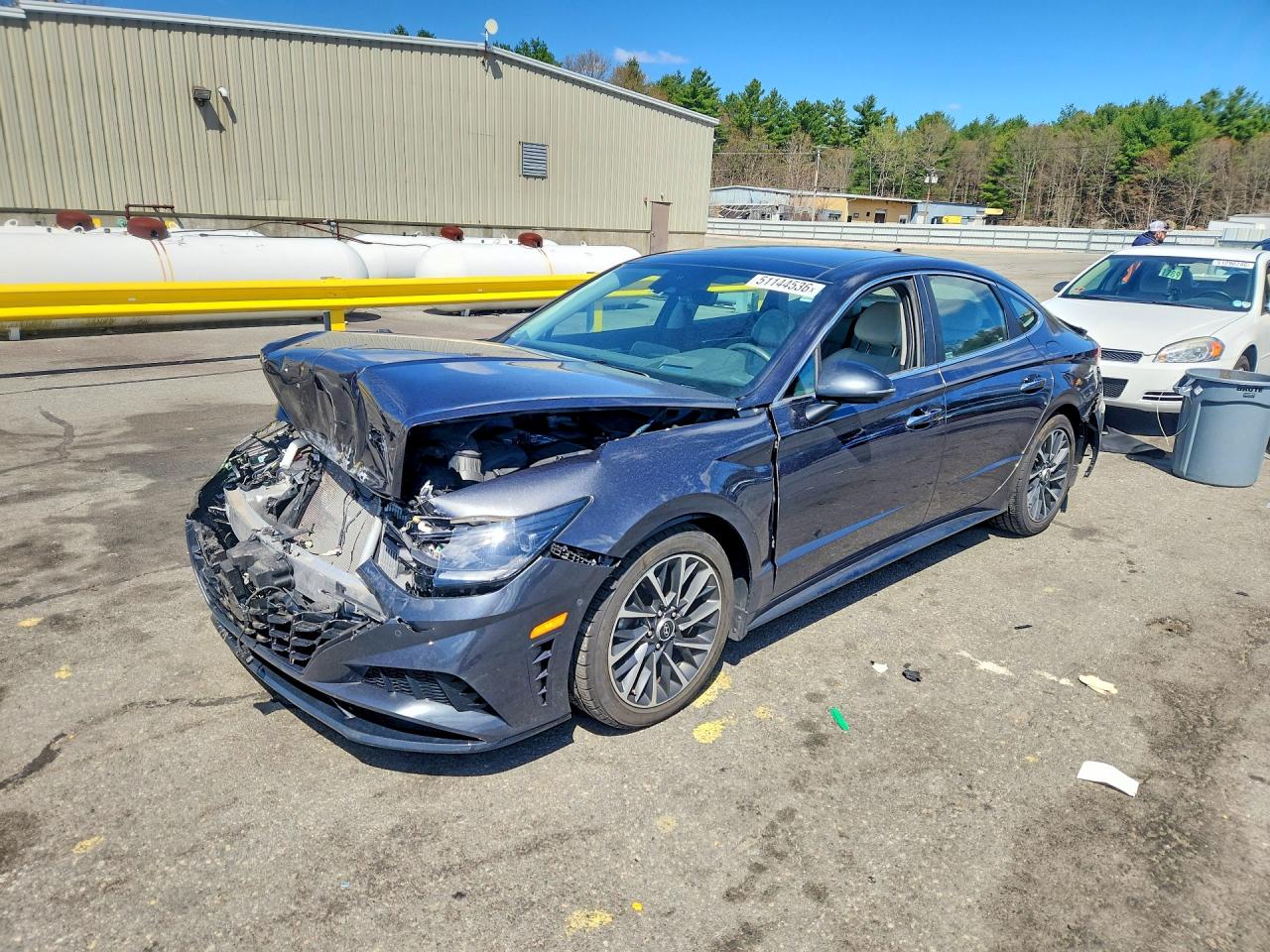 Salvage Hyundai SONATA Image