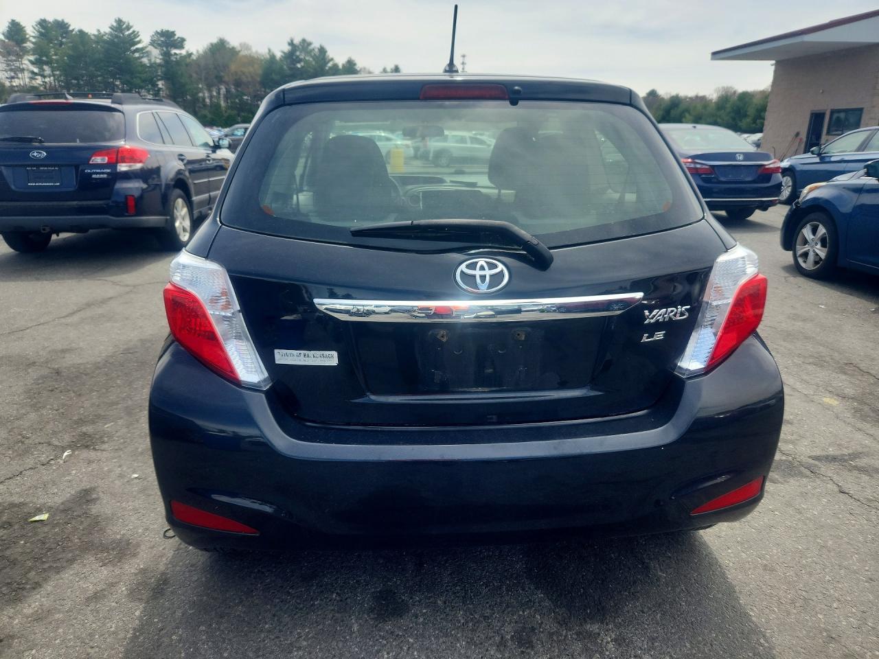 Toyota Yaris 3-door Le
