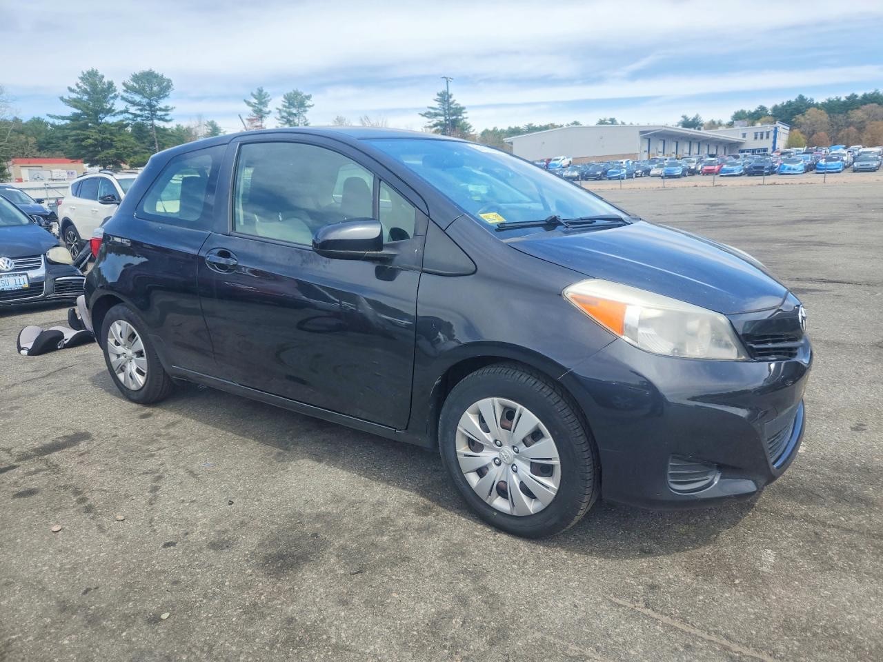 Toyota Yaris 3-door Le