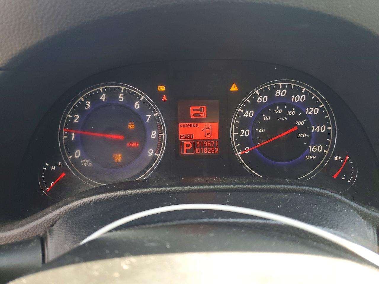 INFINITI G37 X