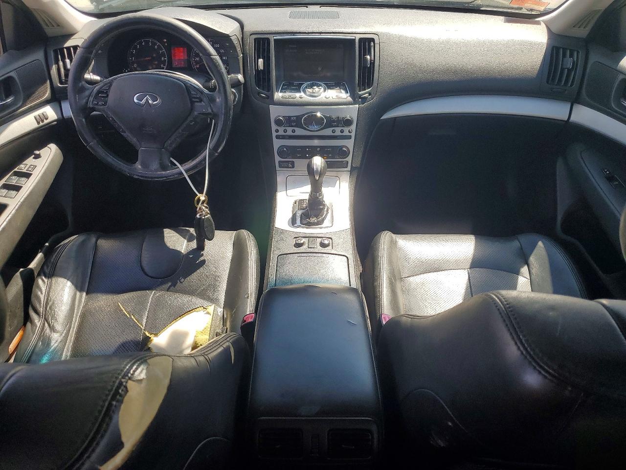 INFINITI G37 X