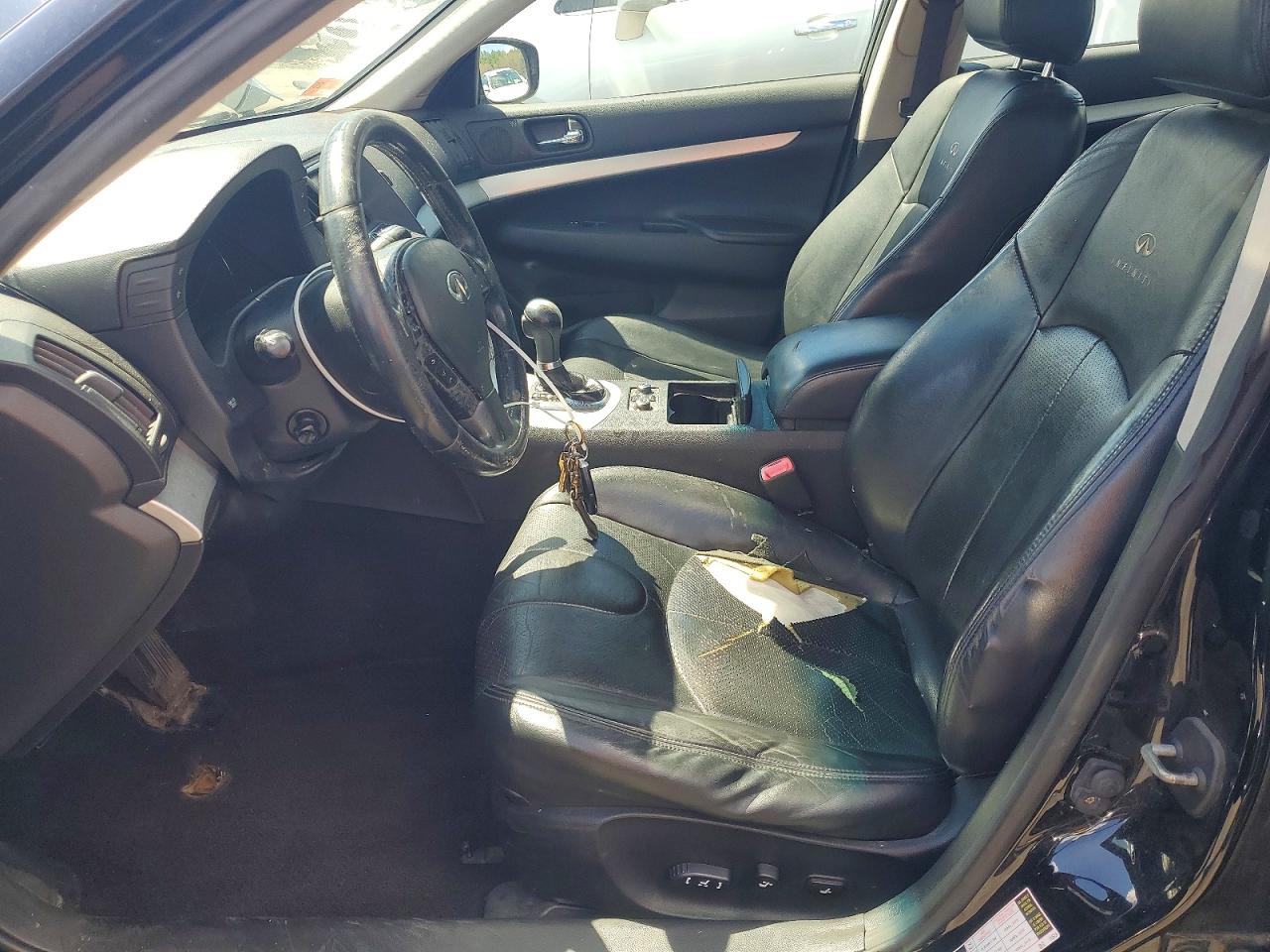 INFINITI G37 X