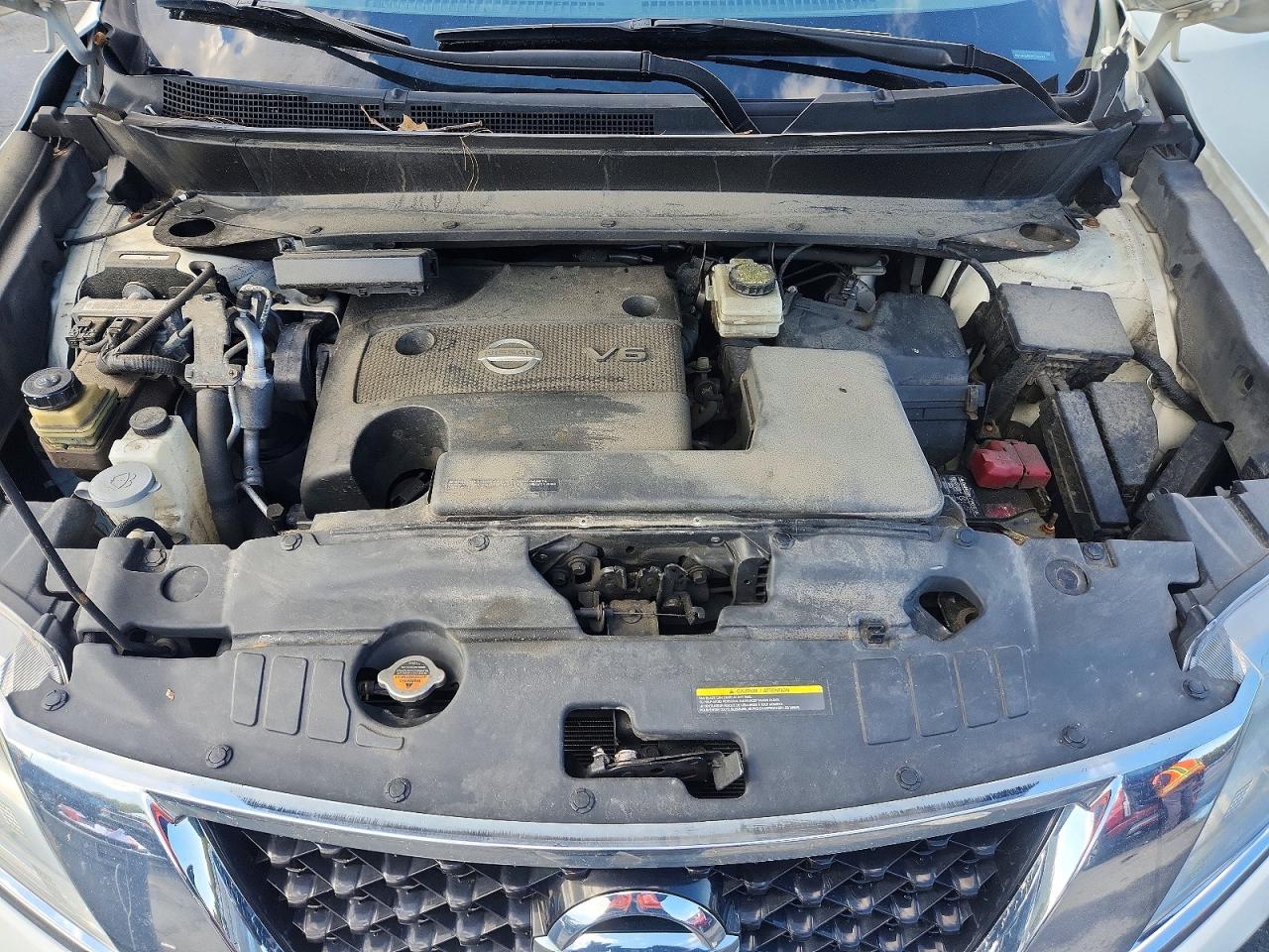 Nissan Pathfinder S