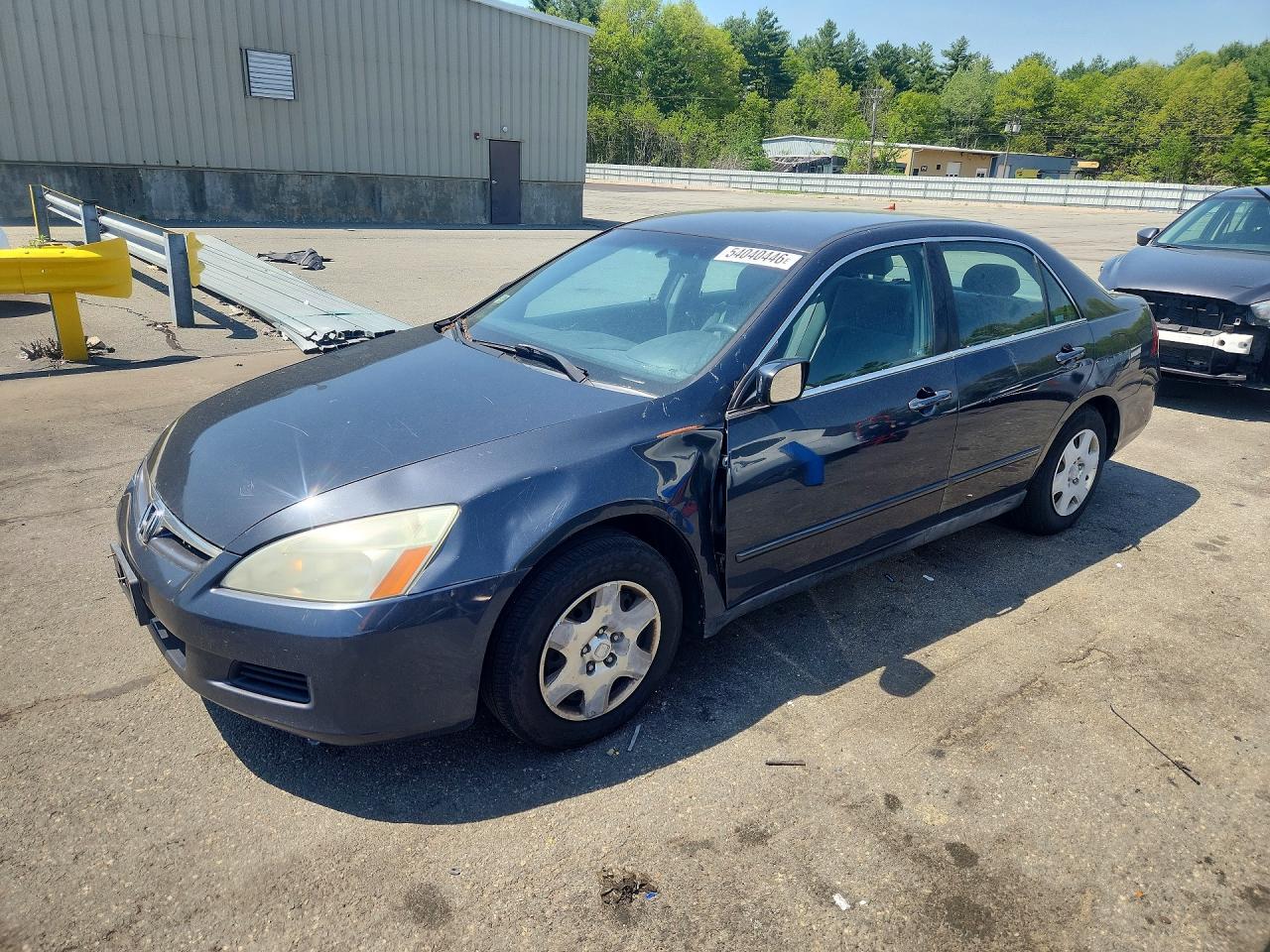 Salvage Honda Accord Image