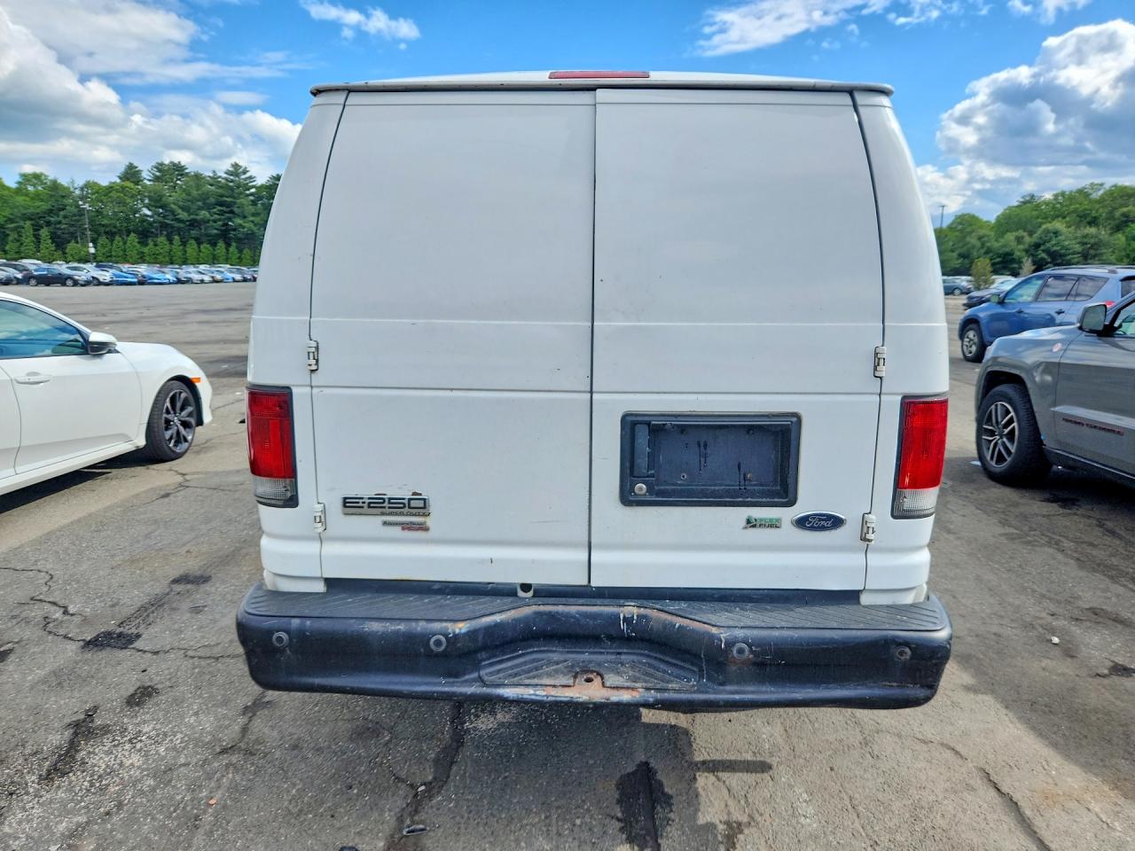 Ford E-250