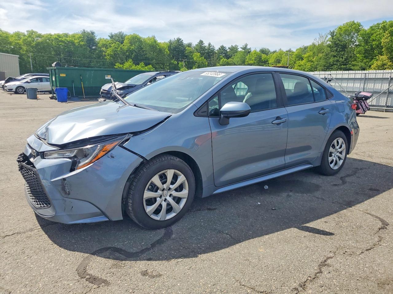 Salvage Toyota Corolla Image