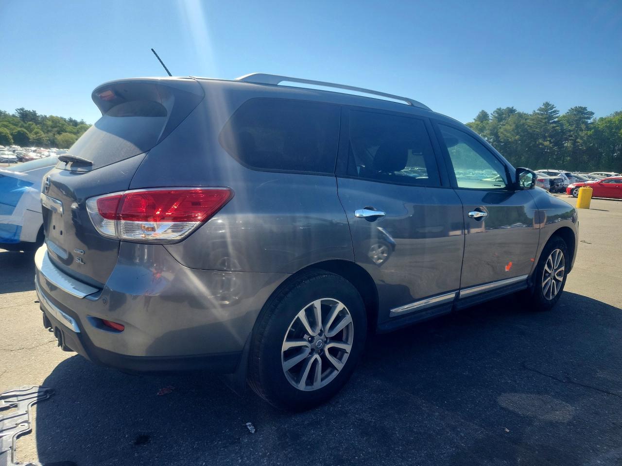 Nissan Pathfinder Sl