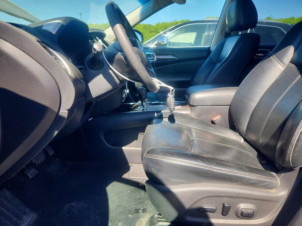 Nissan Pathfinder Sl