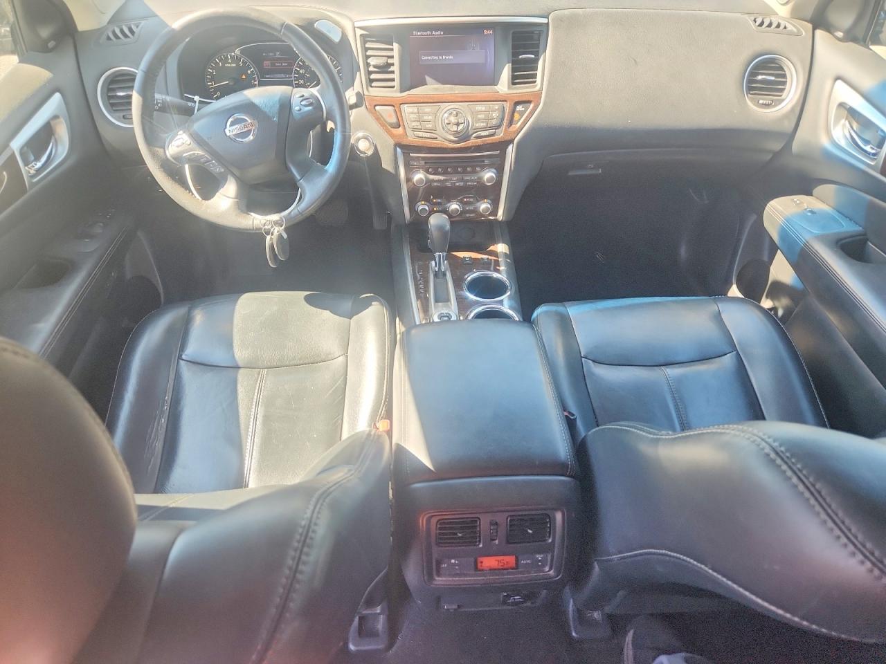 Nissan Pathfinder Sl
