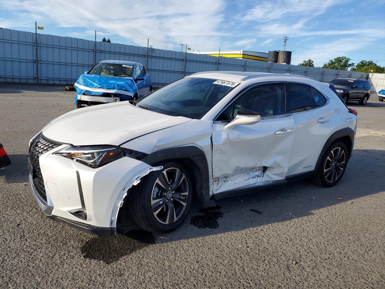 Salvage Lexus Ux Image