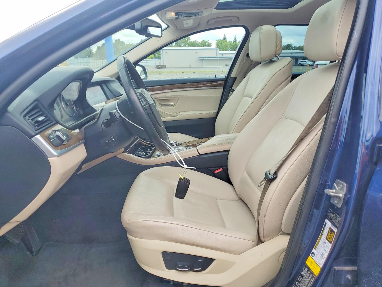 BMW 5 Series Xi