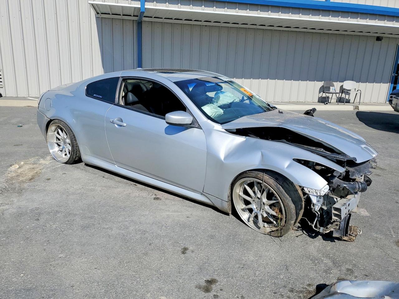 INFINITI G37