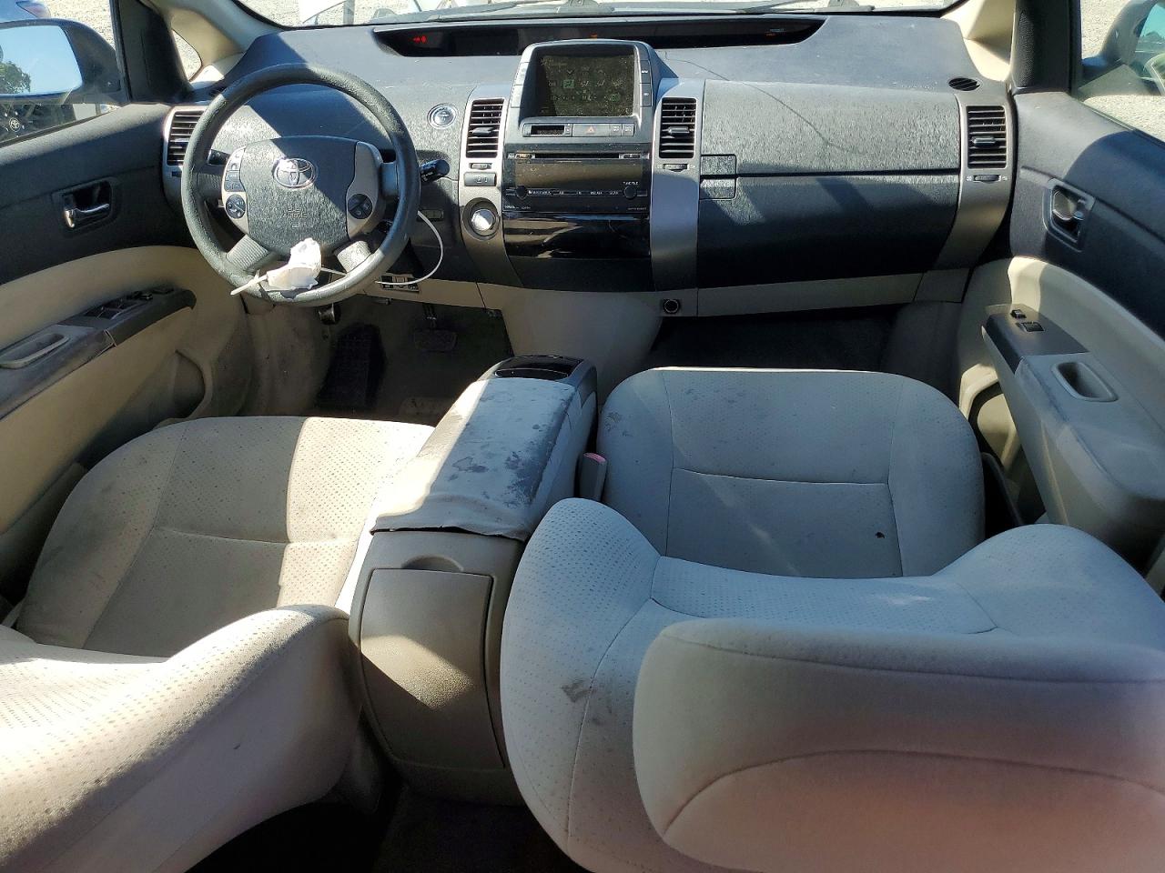 Toyota Prius Base