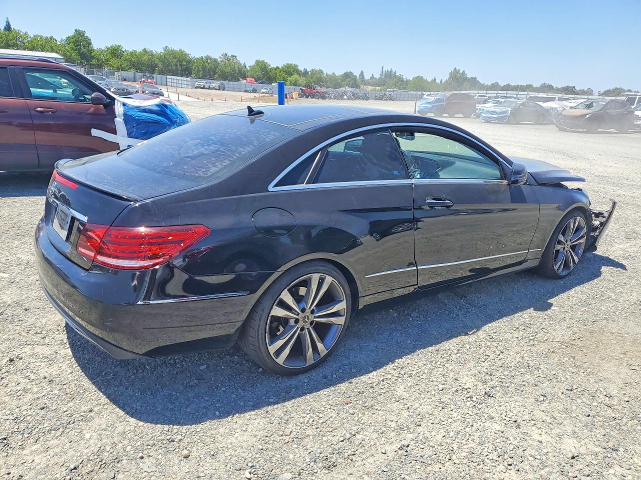 Mercedes-Benz E-Class 400
