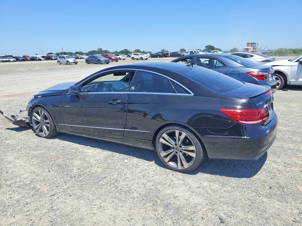 Mercedes-Benz E-Class 400