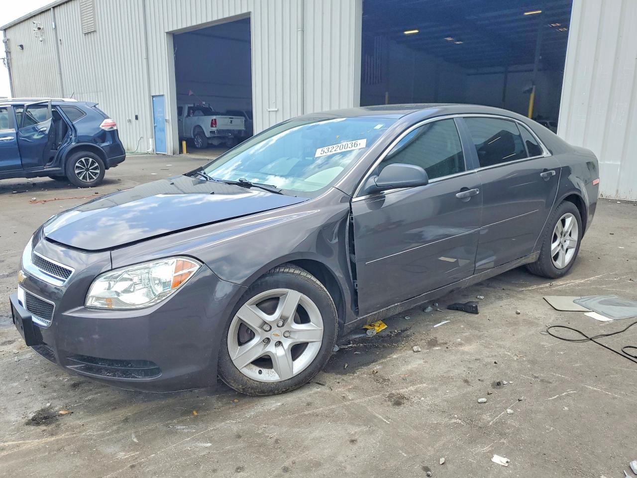 Salvage Chevrolet Malibu Image