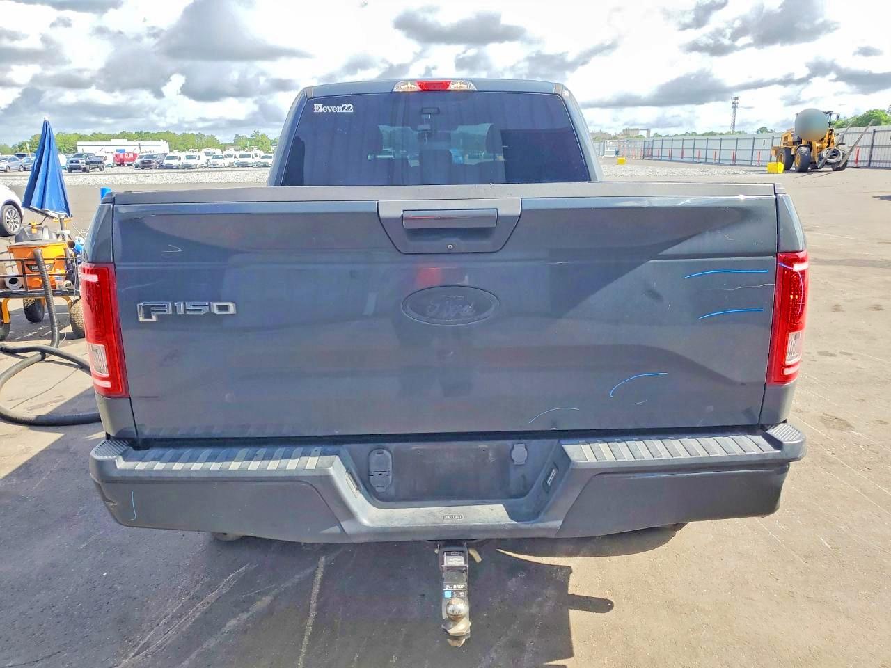 Ford F-150 Super Cab
