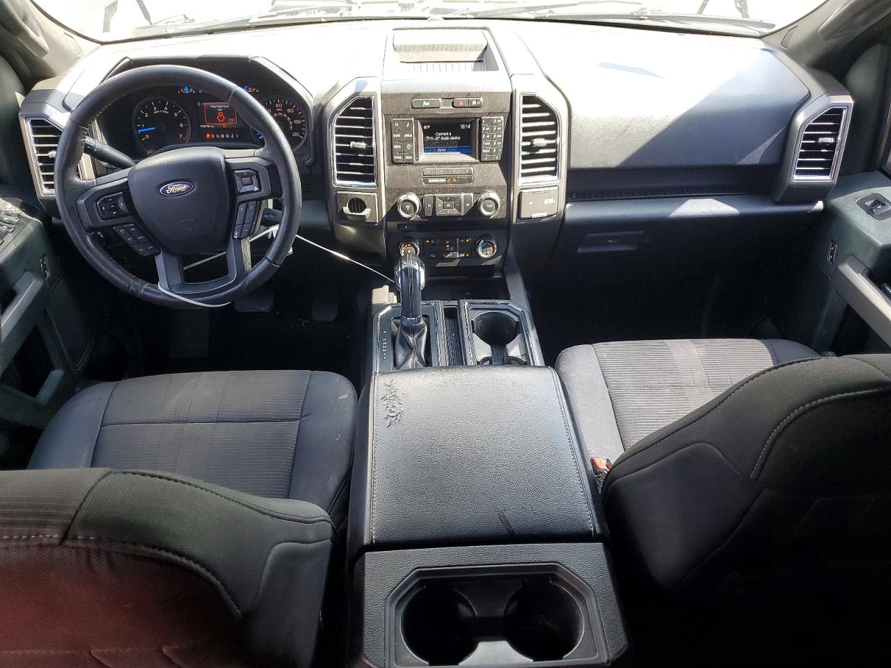 Ford F-150 Super Cab