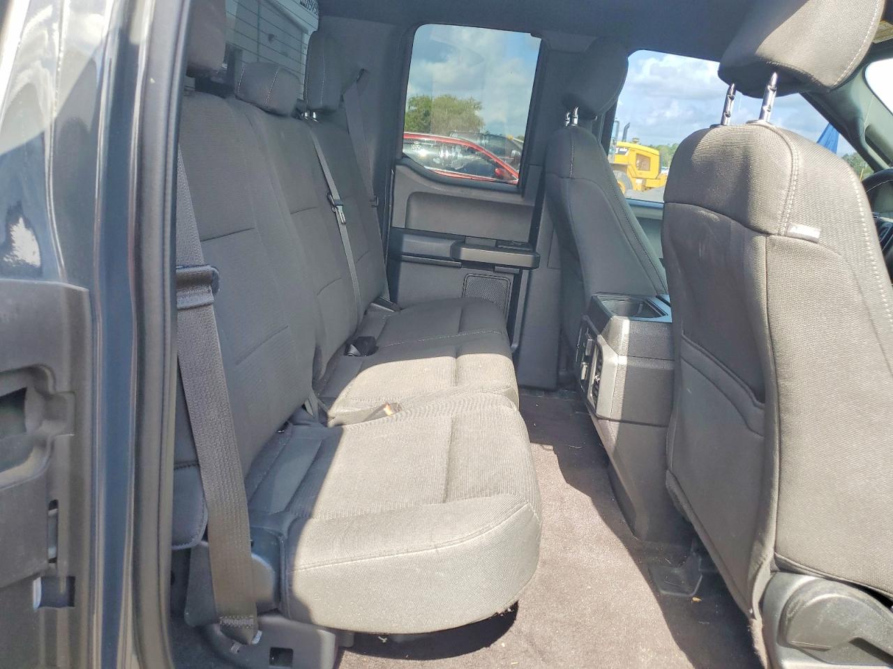 Ford F-150 Super Cab