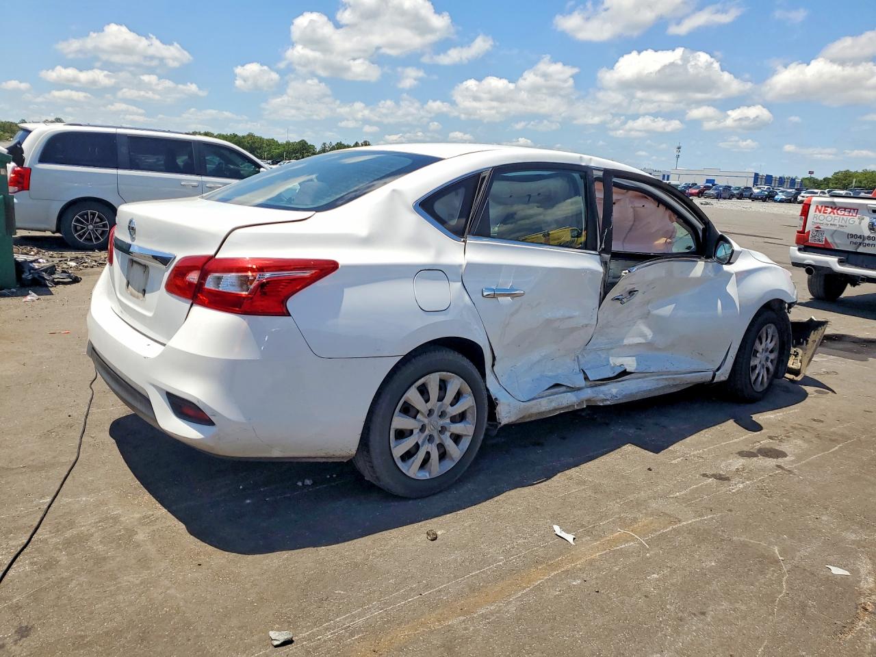Nissan Sentra S