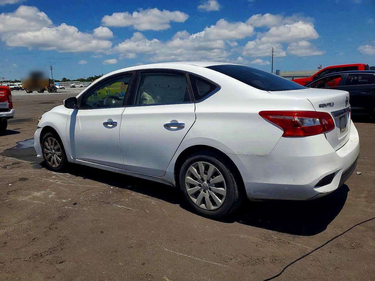 Nissan Sentra S