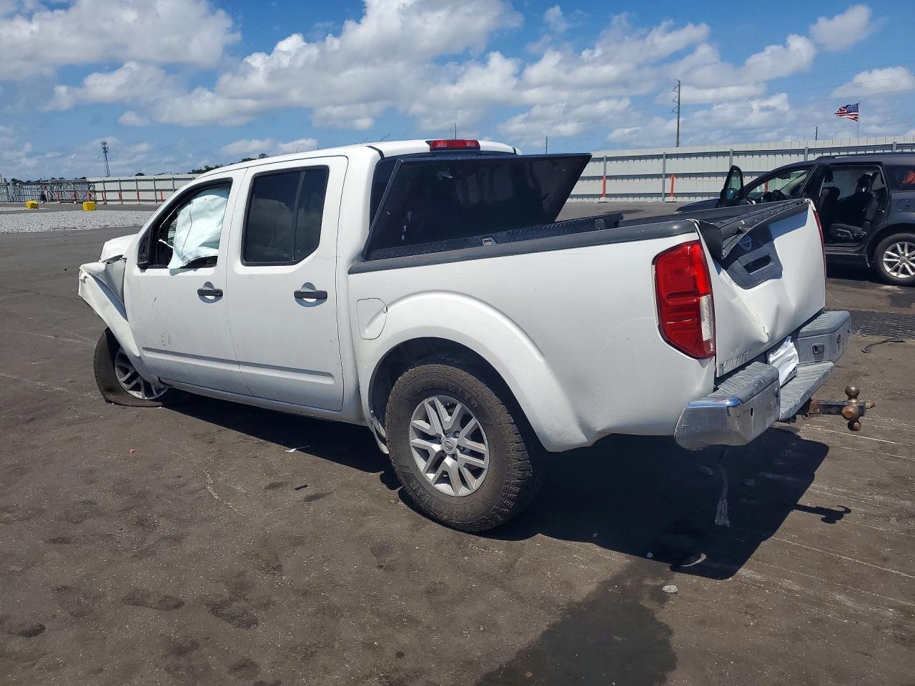 Nissan Frontier Sv