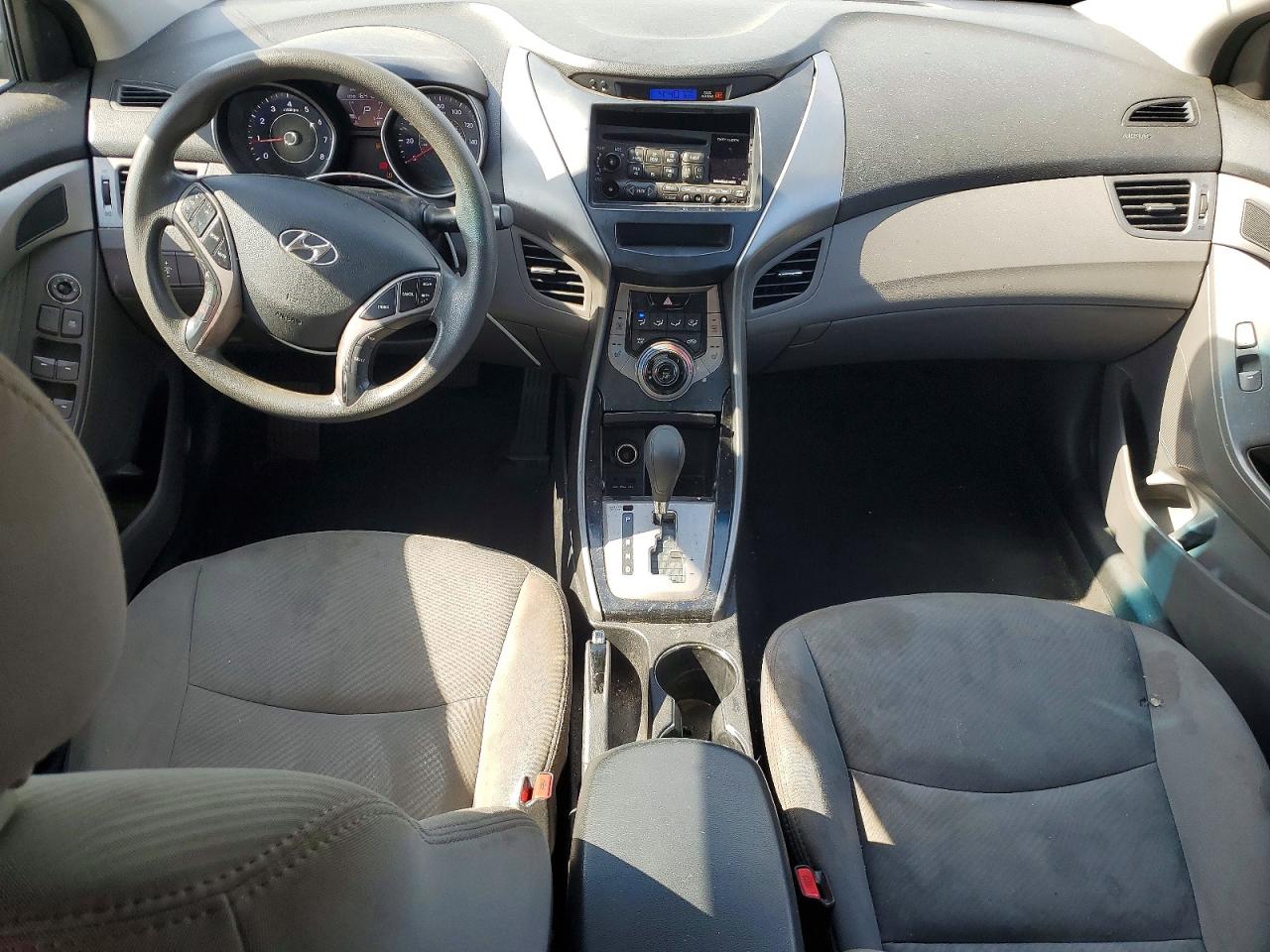 Hyundai ELANTRA Gls