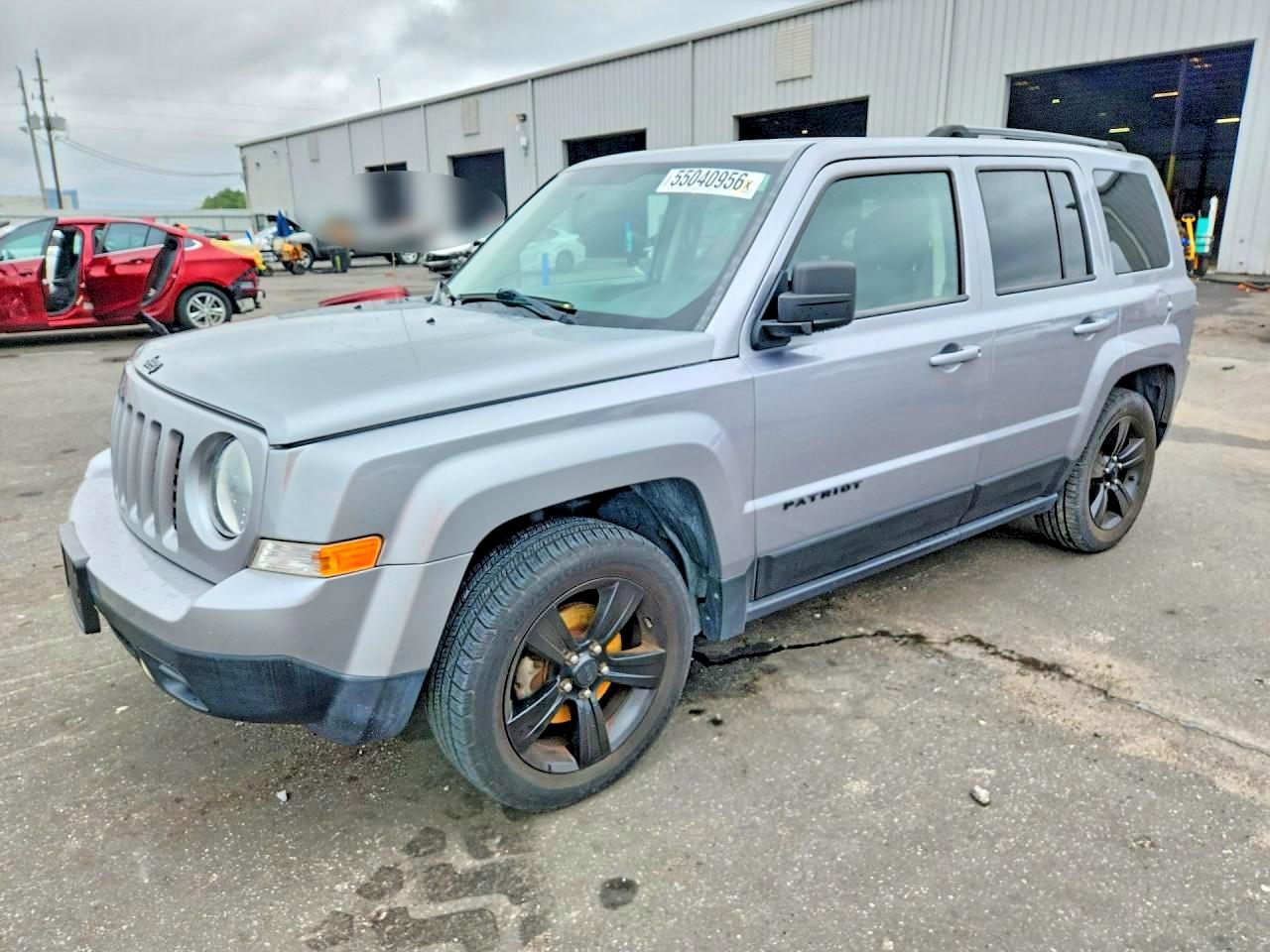 Salvage Jeep Patriot Image