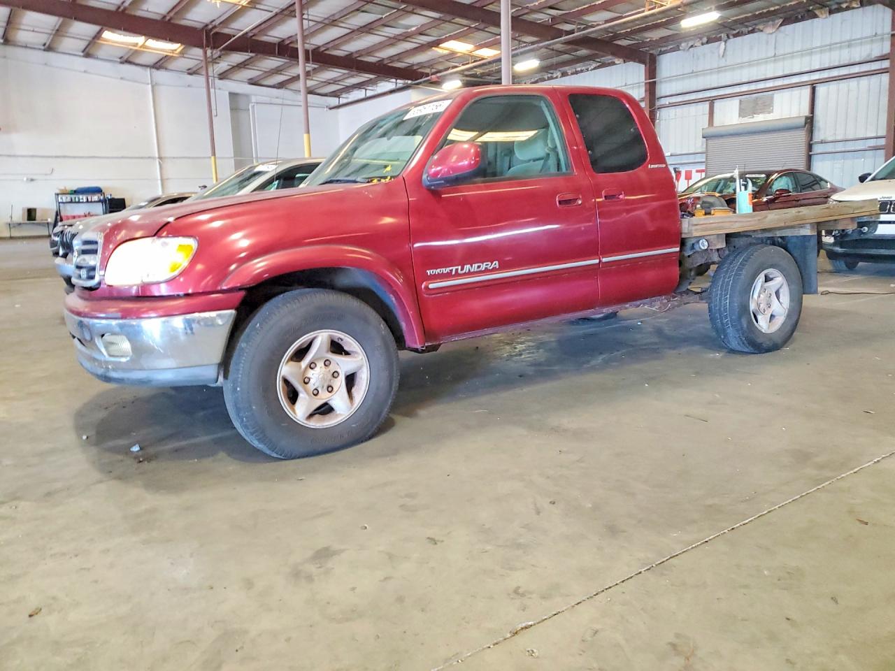 Salvage Toyota Tundra Image