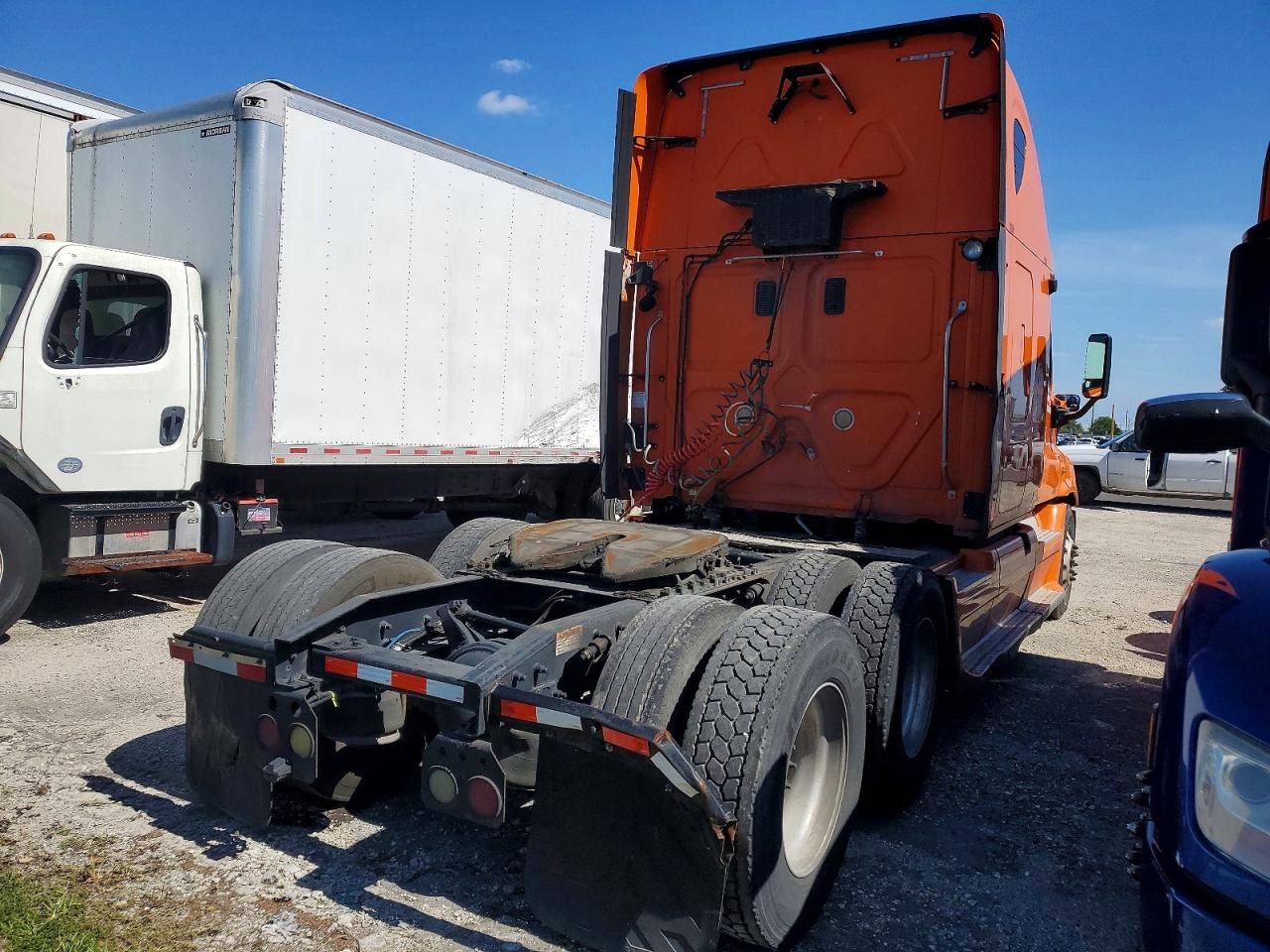 Freightliner Cascadia 125