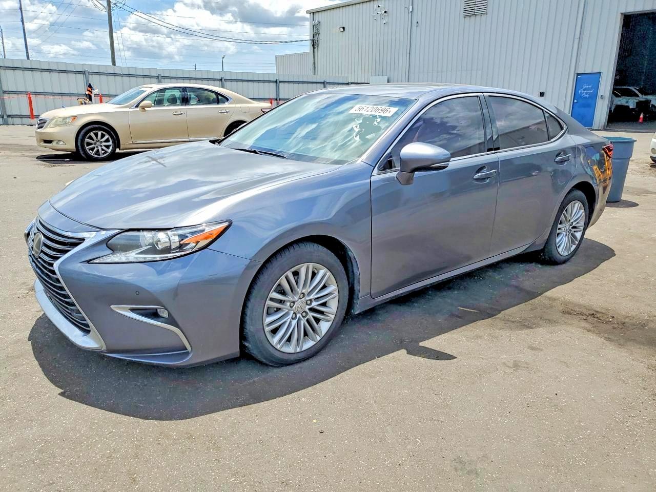 Salvage Lexus Es Image