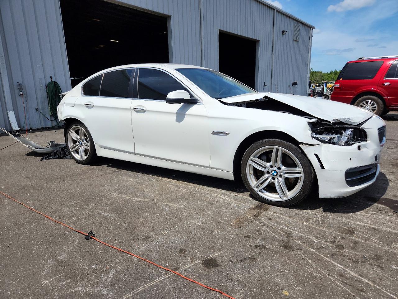 BMW 5 Series Xi