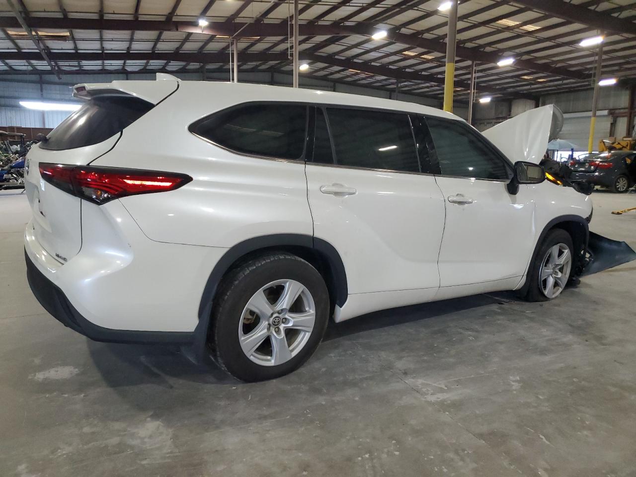 Toyota Highlander L